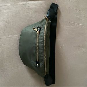 Waist bag/fanny pack in dark green